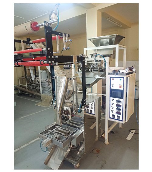Automatic Snacks Packing Machine
